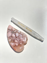 Load image into Gallery viewer, Flower Agate Guasha and Quartz Facial Detector set