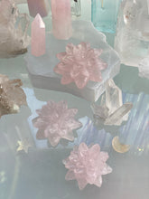 Load image into Gallery viewer, Rose Quartz Succulent