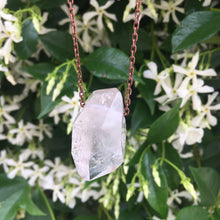 Load image into Gallery viewer, Quartz necklaces