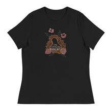 Load image into Gallery viewer, Women&#39;s Relaxed Blooming logo T-Shirt