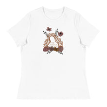 Load image into Gallery viewer, Women&#39;s Relaxed Blooming logo T-Shirt